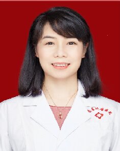 鞠云鹤标准照